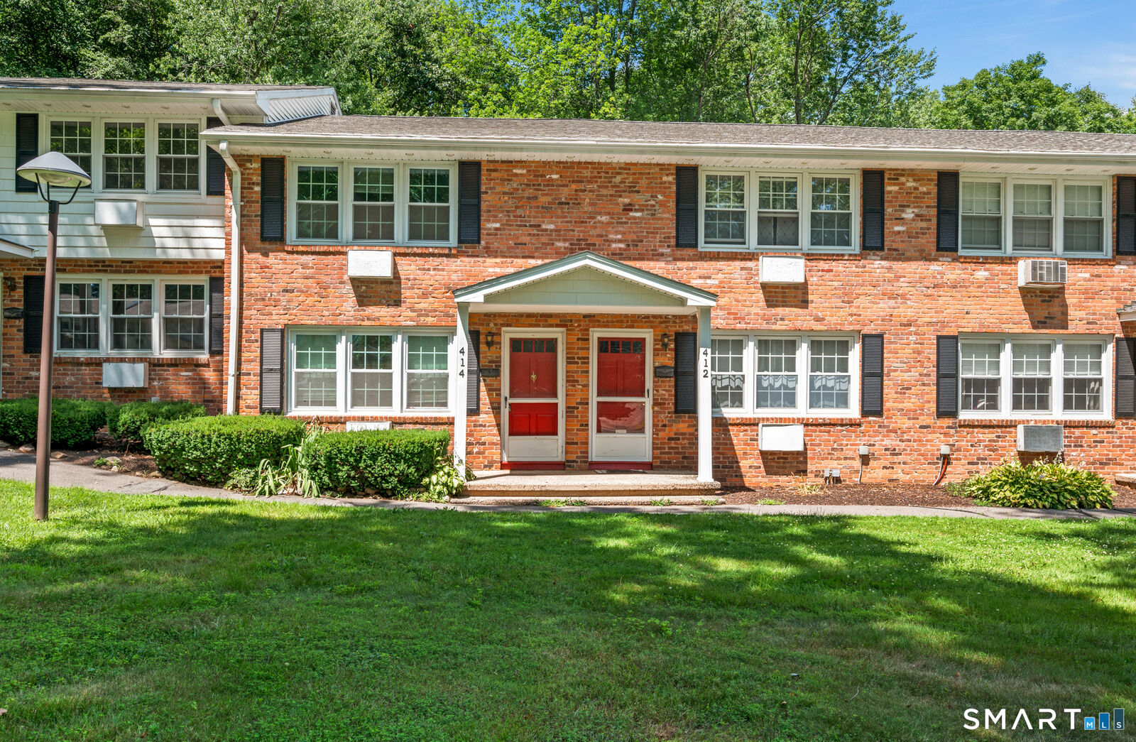 Property Photo:  414 Robin Court 414  CT 06410 