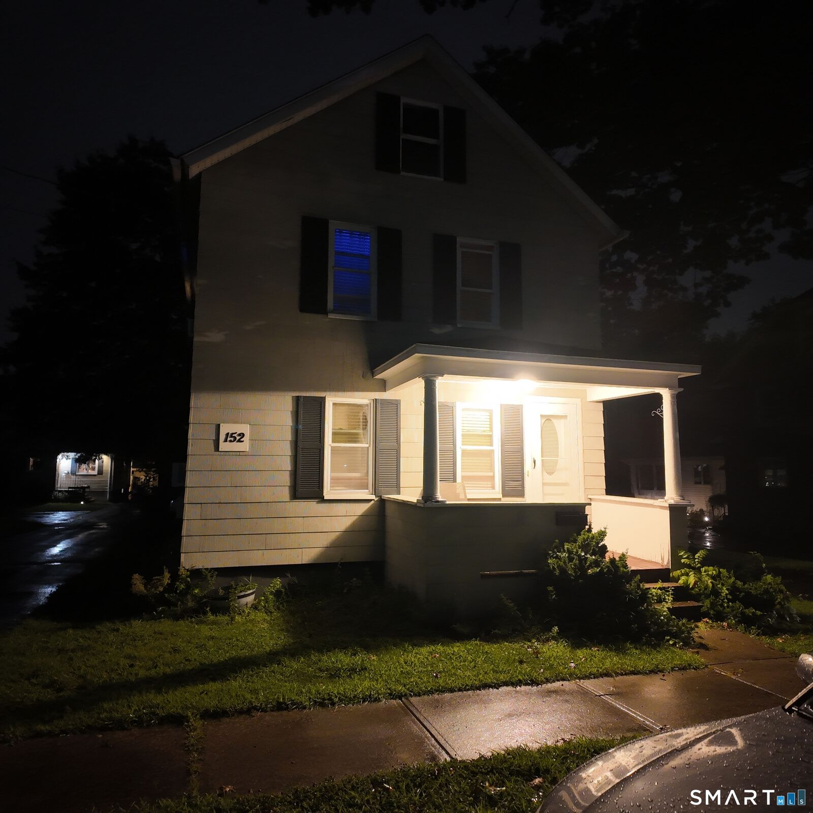 Property Photo:  152 Grove Street  CT 06096 