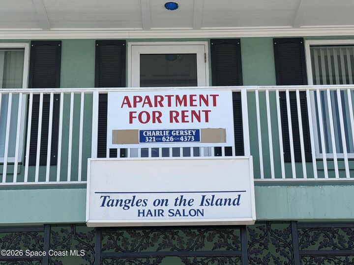 Property Photo: 275 Magnolia Avenue FL 32952