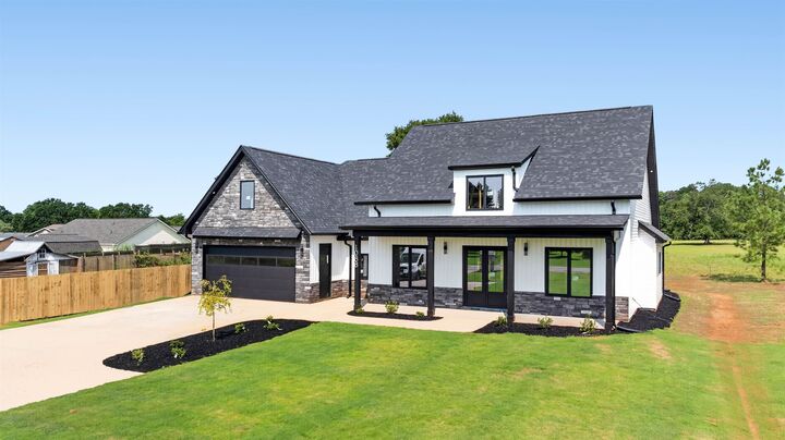 Property Photo: 1088 John Dodd Road SC 29303