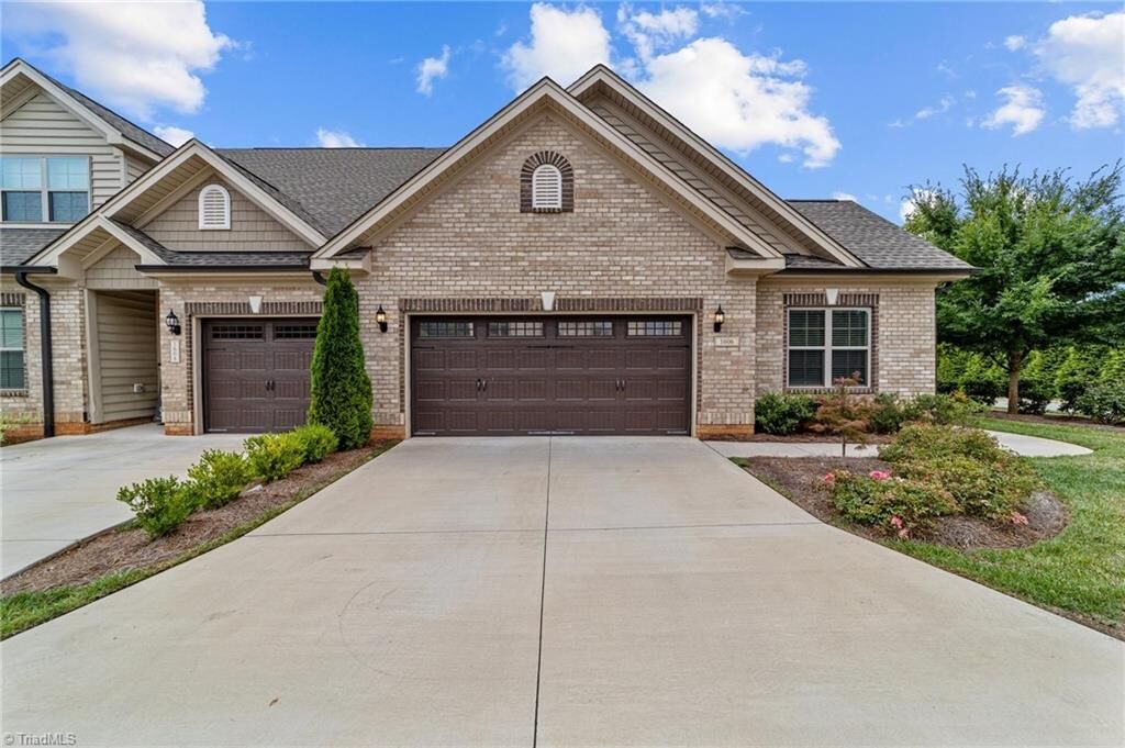 Property Photo:  1606 Cedar Hill Way  NC 27235 