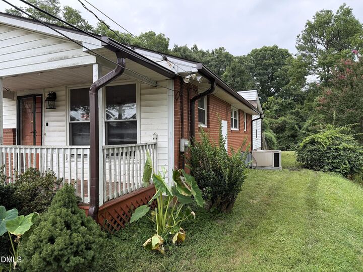 Property Photo: 808 Campanella Lane NC 27610