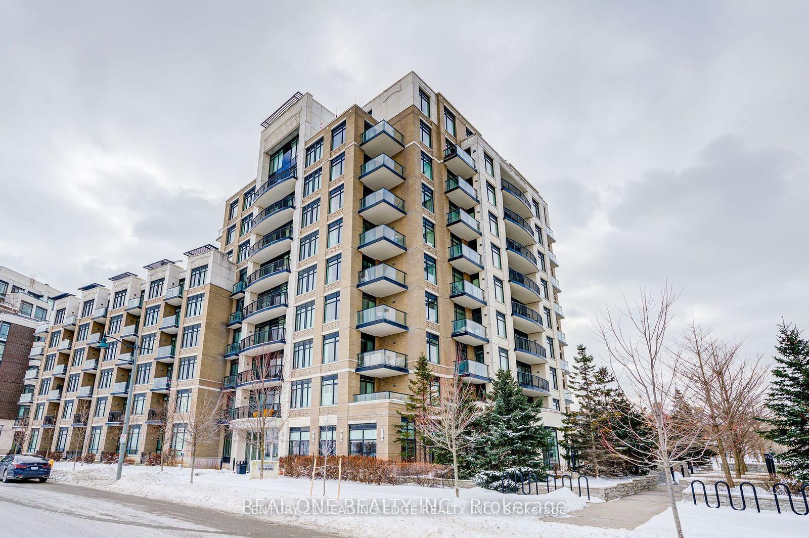 Property Photo:  111 Upper Duke Crescent 107  ON L6G 0C8 