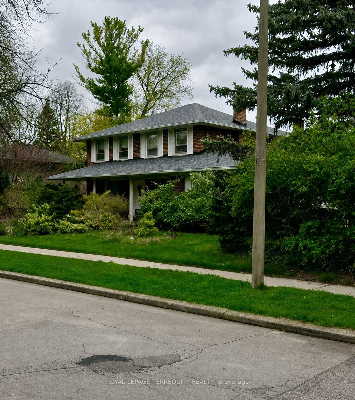 Property Photo: 20 Myers Lane ON M2H 1P8