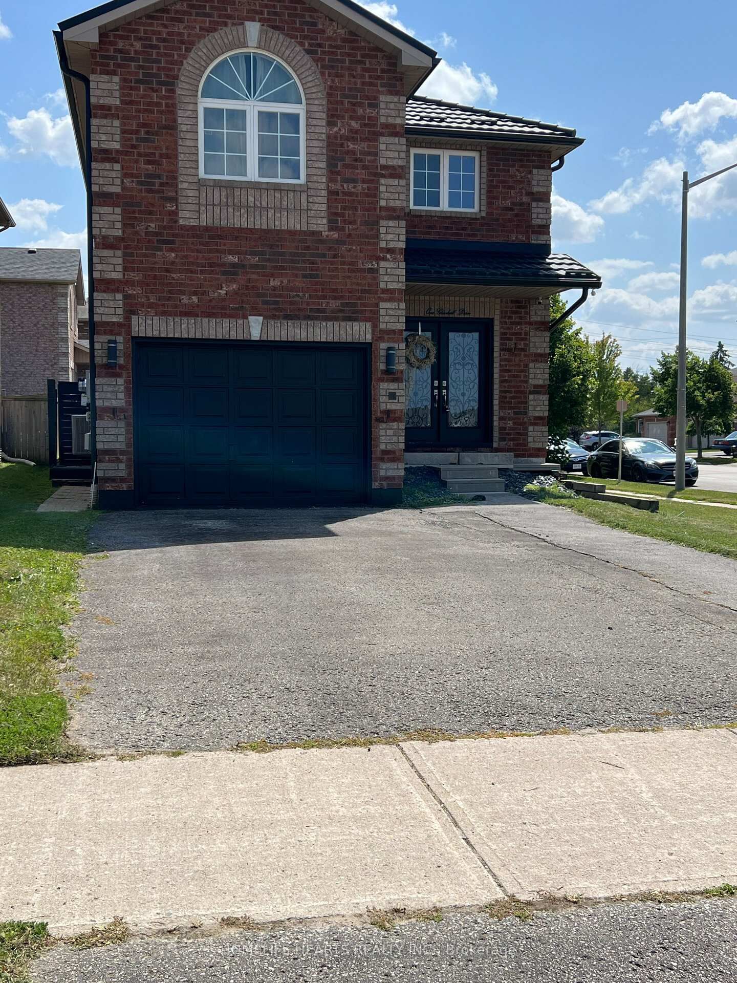 Property Photo: 1 Glenhill Drive ON L4N 5X4