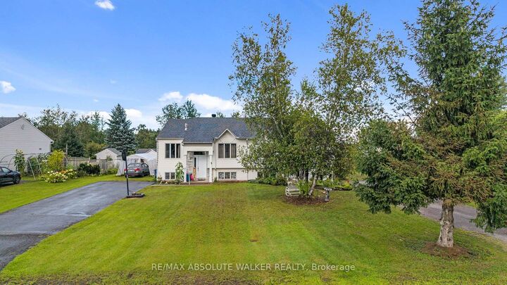 Property Photo: 535A Devista Boulevard ON K0B 1A0