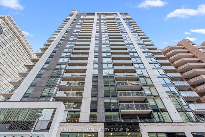 Property Photo:  340 Queen Street 1403  ON K1R 0G1 