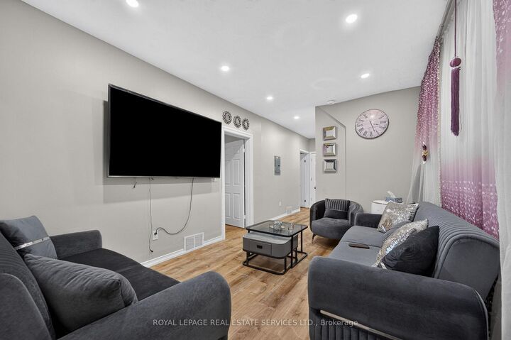 Property Photo: 62 Erie Avenue ON L8N 2W6