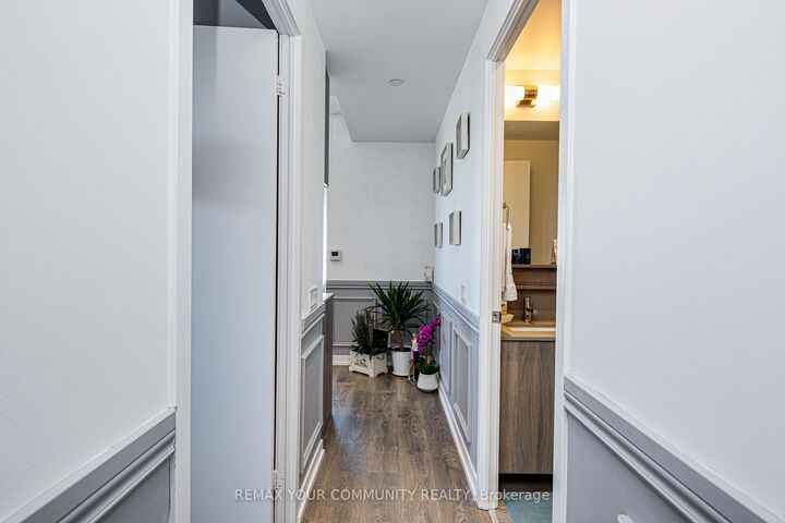 Property Photo: 950 Portage Parkway 3912 ON L4K 0J7