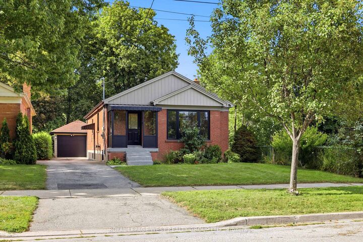 72 Mervyn Avenue — photo 1