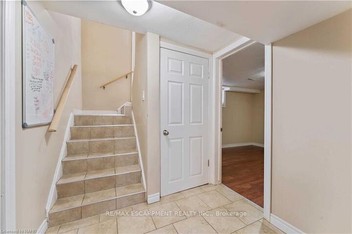 Property Photo:  864 Upper Ottawa Street Basement  ON L8T 3V5 