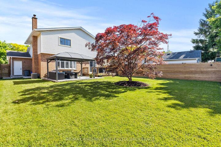 Property Photo: 30 Orlando Drive ON L2N 6X4