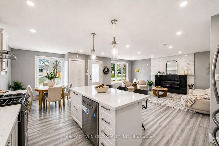 Property Photo: 86 Carlyle Drive ON N2P 1P5