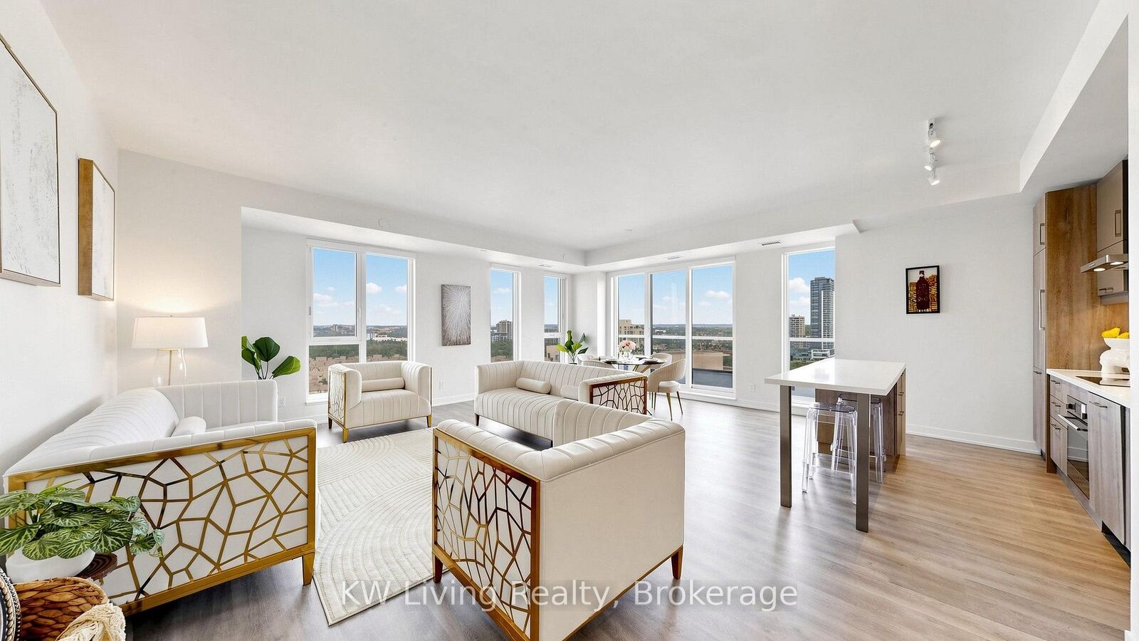 Property Photo: 8119 Birchmount Road 1512 ON L6G 0H6