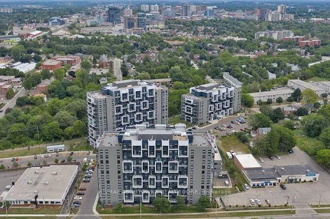 Property Photo:  460B Belmont Avenue W 709  ON N2M 0B3 