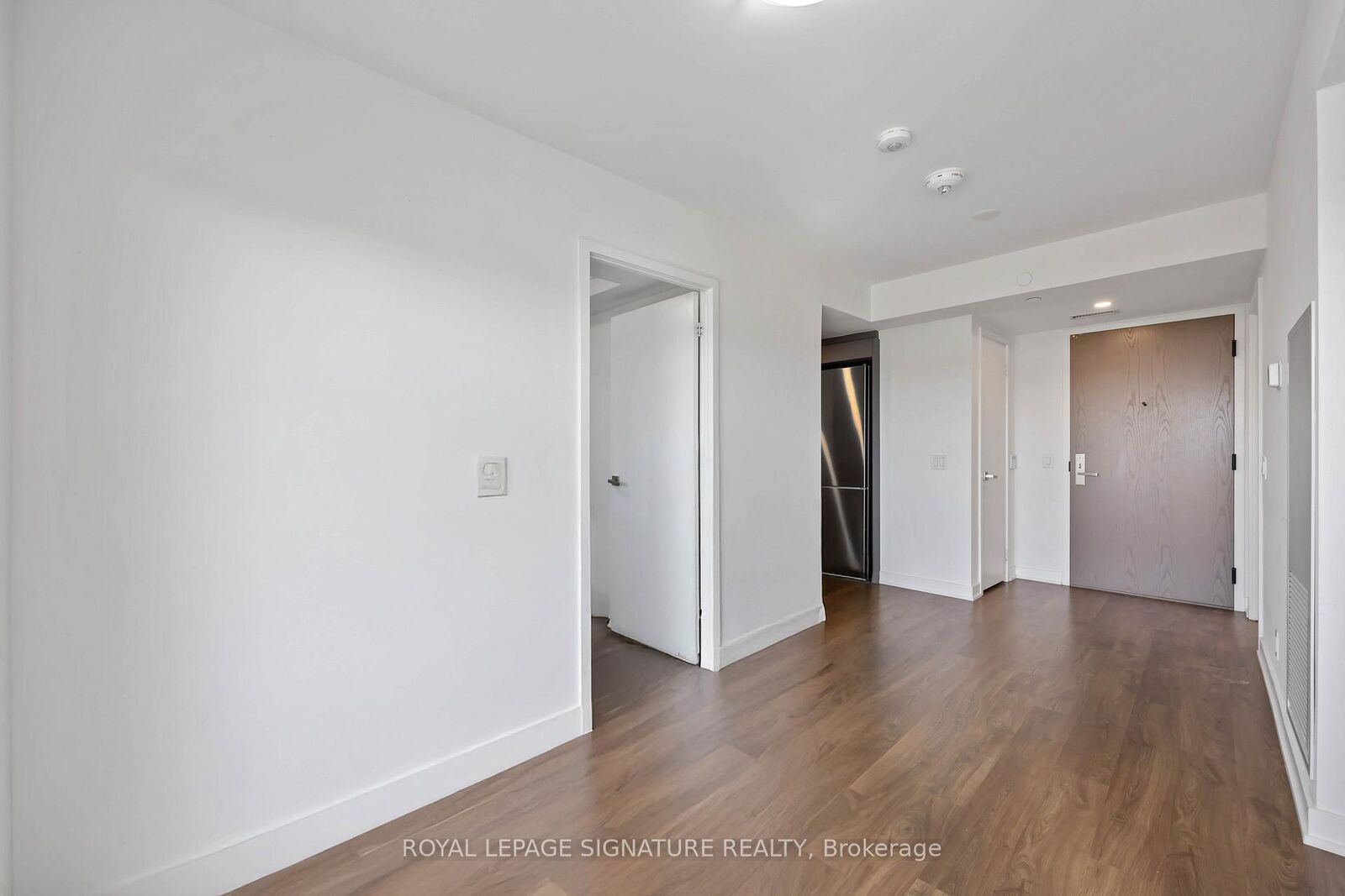 Property Photo:  30 Tretti Way 216  ON M3H 0E3 