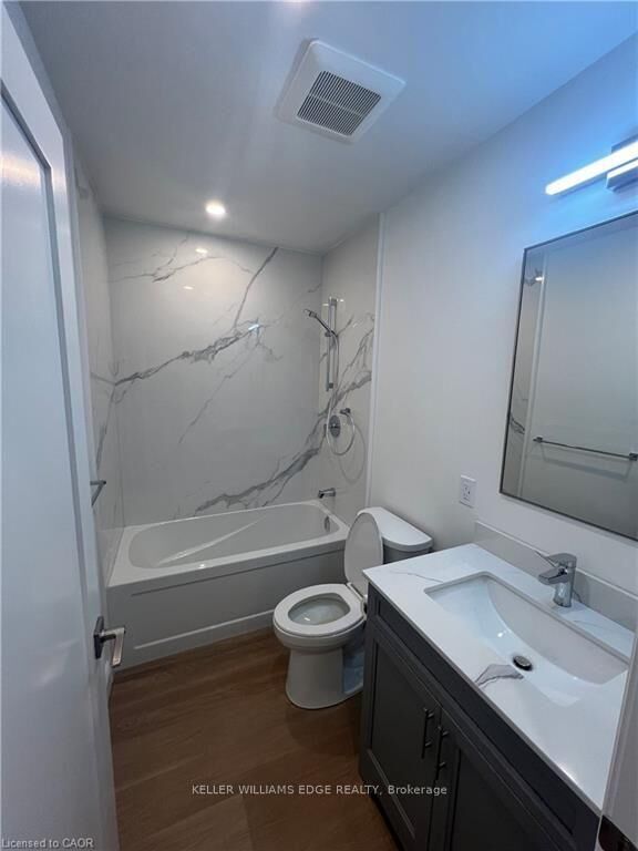 Property Photo:  332 King Street W 3  ON L9H 1W6 