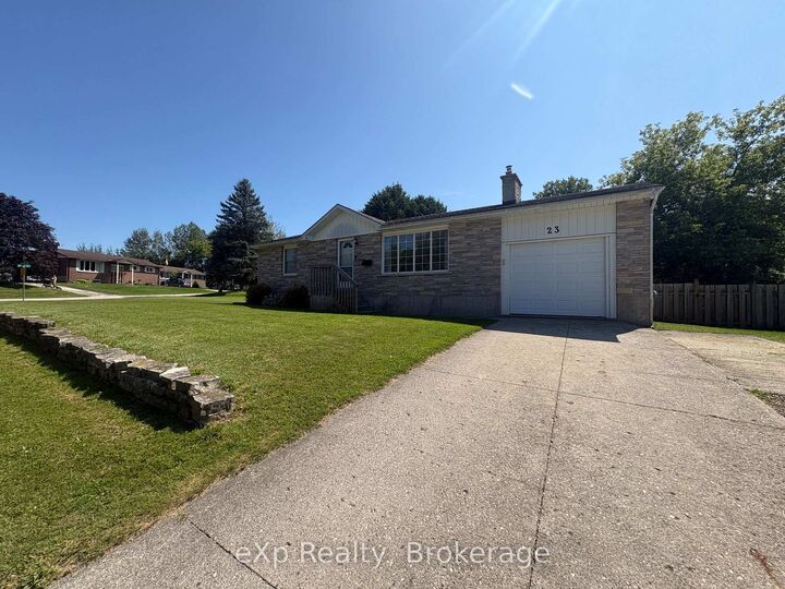 Property Photo: 23 Valleyside Drive ON N0G 2V0