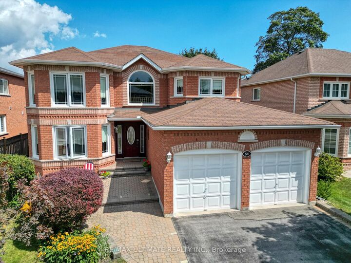 Property Photo: 60 Devonridge Crescent ON M1C 5B1