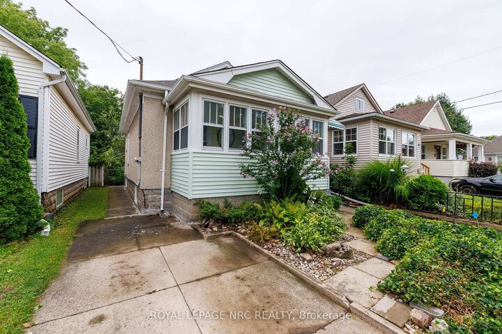 Property Photo:  40 St. Patrick Street  ON L2R 1K1 