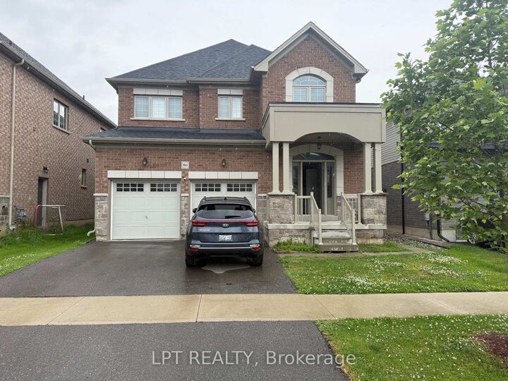 Property Photo:  50 Spring Crest (Upper Unit) Way  ON L2V 0J8 