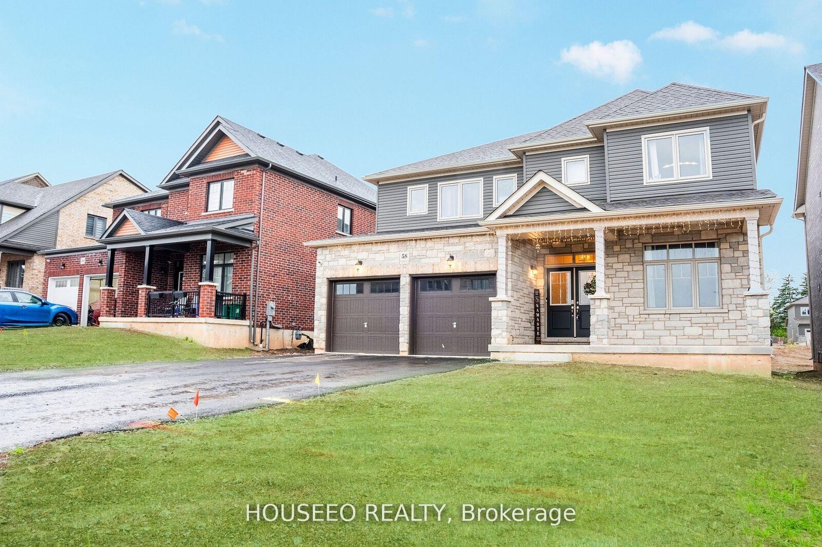 Property Photo: 58 Oriole Crescent ON L3K 6E2