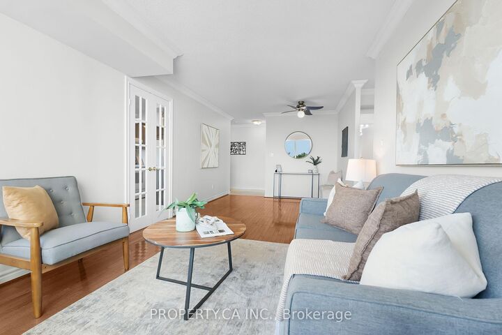 Property Photo:  123 Omni Drive 962  ON M1P 5A8 