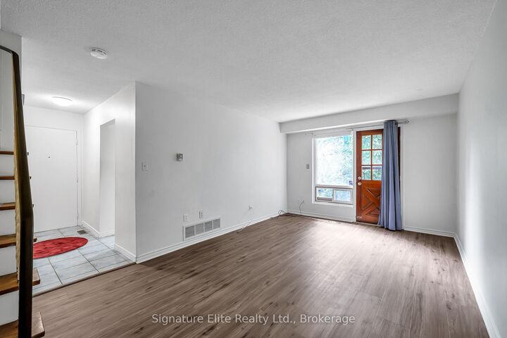 Property Photo:  730 Cedar Street 7  ON L1H 4M7 
