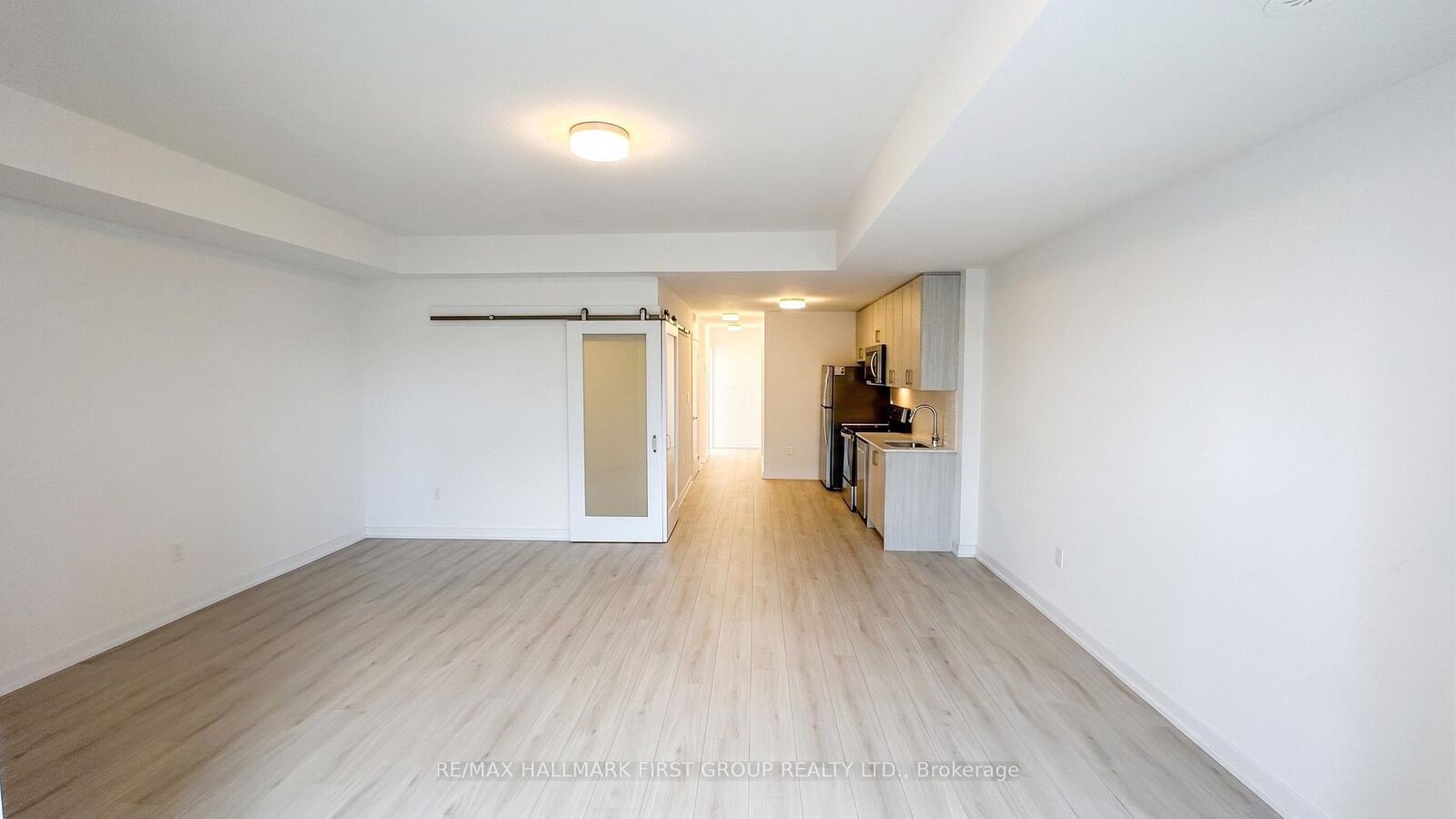 Property Photo:  25 Palace Street P32  ON N2E 3M6 