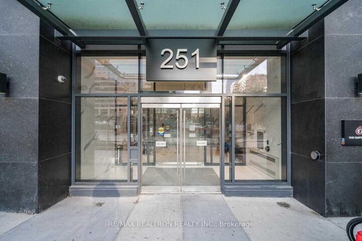 Photo de la propriété:  251 Jarvis Street 1805  ON M5B 0C3 