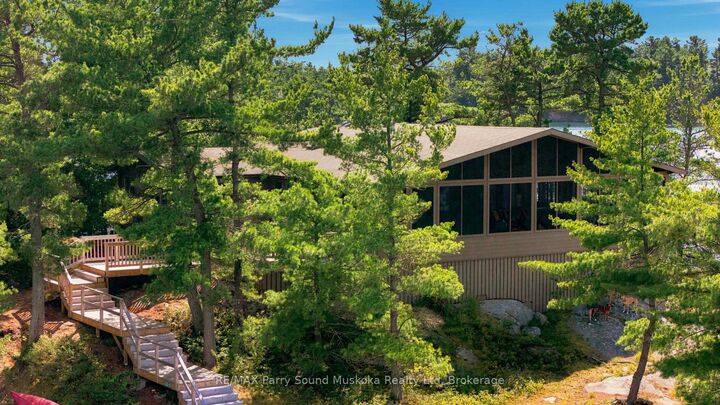 87 Island Island — photo 1