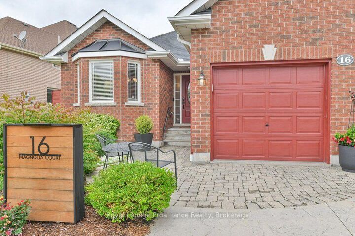 Property Photo: 16 Magnolia Court ON K8P 5M7