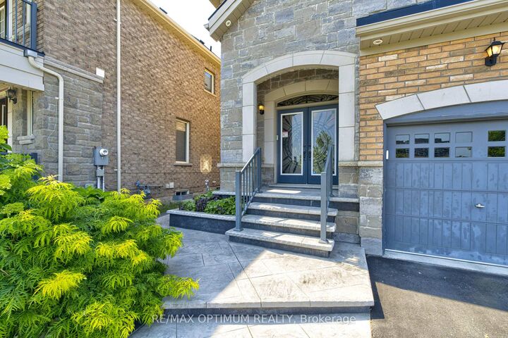 Property Photo:  274 Buick Boulevard  ON L7A 4L8 