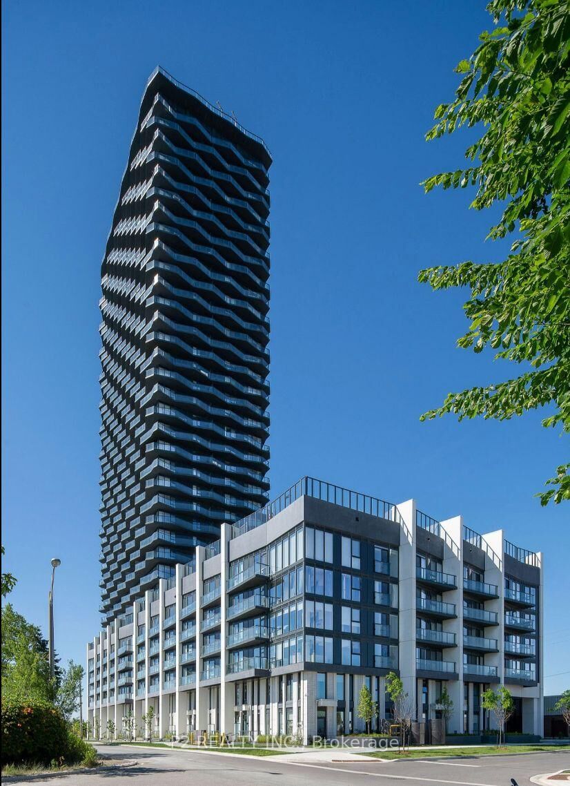 Property Photo:  36 Zorra Street 631  ON M8Z 0G5 