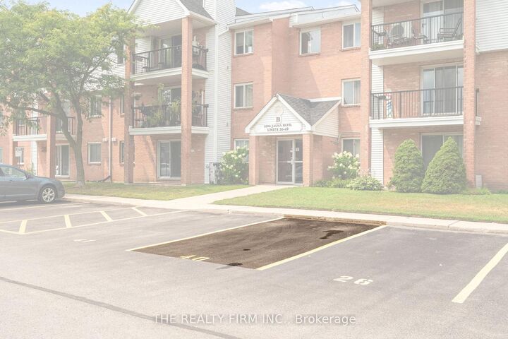 Property Photo: 1096 Jalna Boulevard 40 ON N6E 3B8