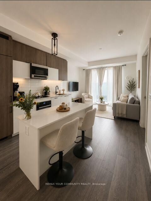 Property Photo: 8888 Yonge Street 322 ON L4C 6Z1
