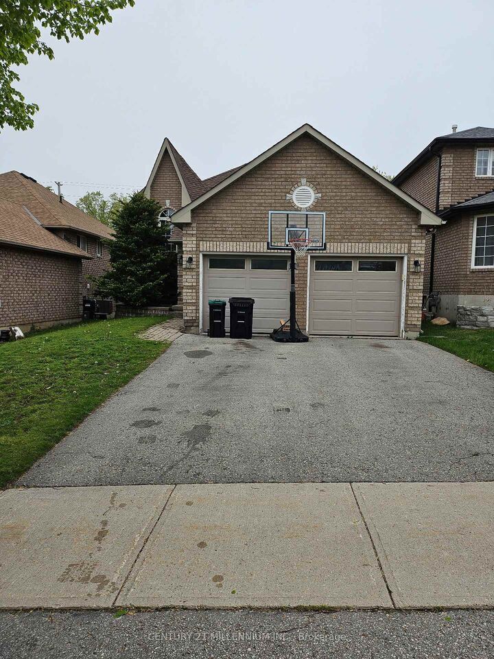 89 Masters Drive — photo 1