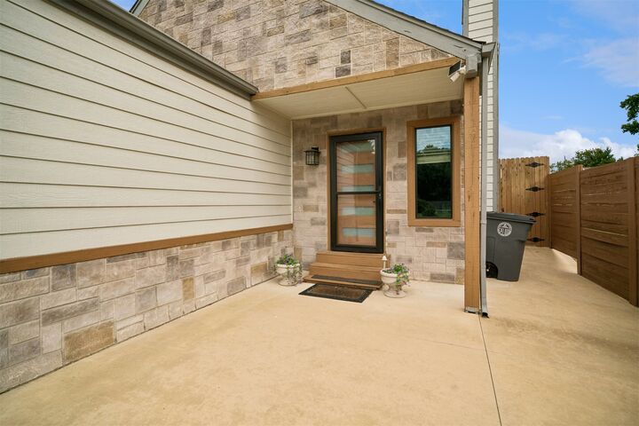 Property Photo:  1605 E 66th Court  OK 74136 