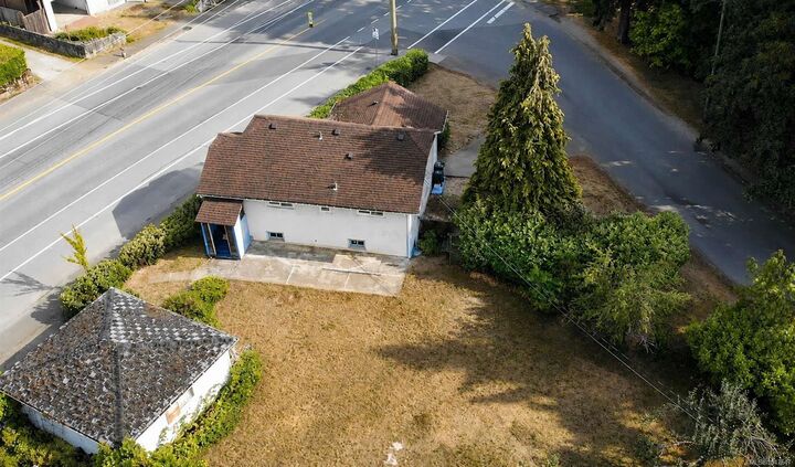 Property Photo:  4311 North Park Dr  BC V9Y 3J1 
