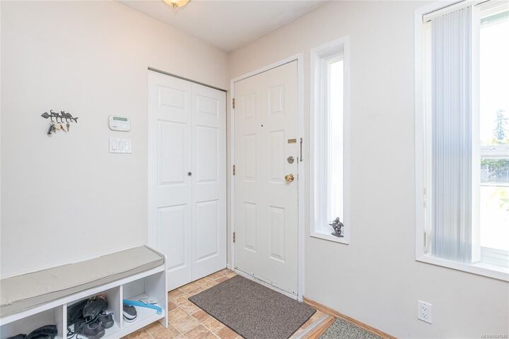 Property Photo:  2562 Rosstown Rd  BC V9T 3R8 