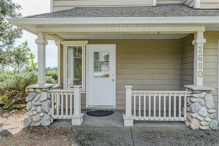 Property Photo: 2680 Millpond Terr BC V9B 6A4