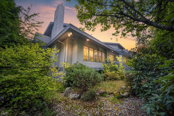 Property Photo: 1975 W 18th Avenue BC V6J 2N6