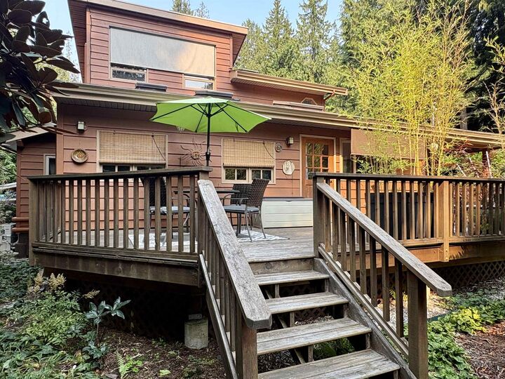Property Photo: 1549 Park Avenue BC V0N 2W2