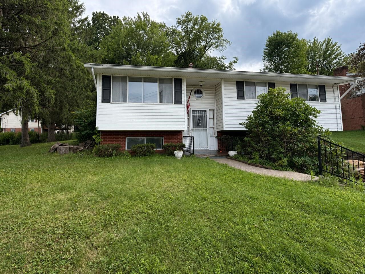 Property Photo:  1708 Louella Street  NY 13850 
