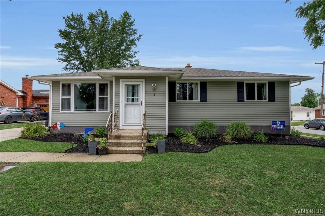 Property Photo: 3 Liberty Avenue NY 14086