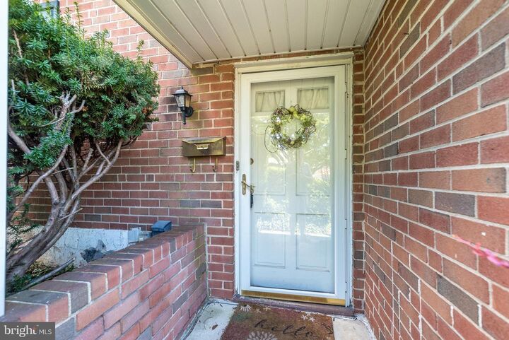 Property Photo:  716 Springdell Road  PA 19406 