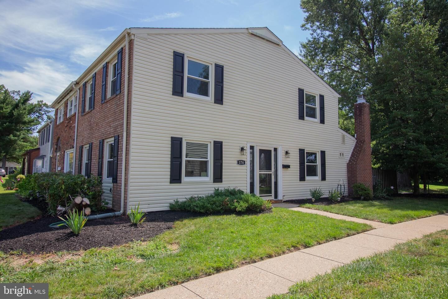 Property Photo:  176 Rockland Drive  NJ 08046 