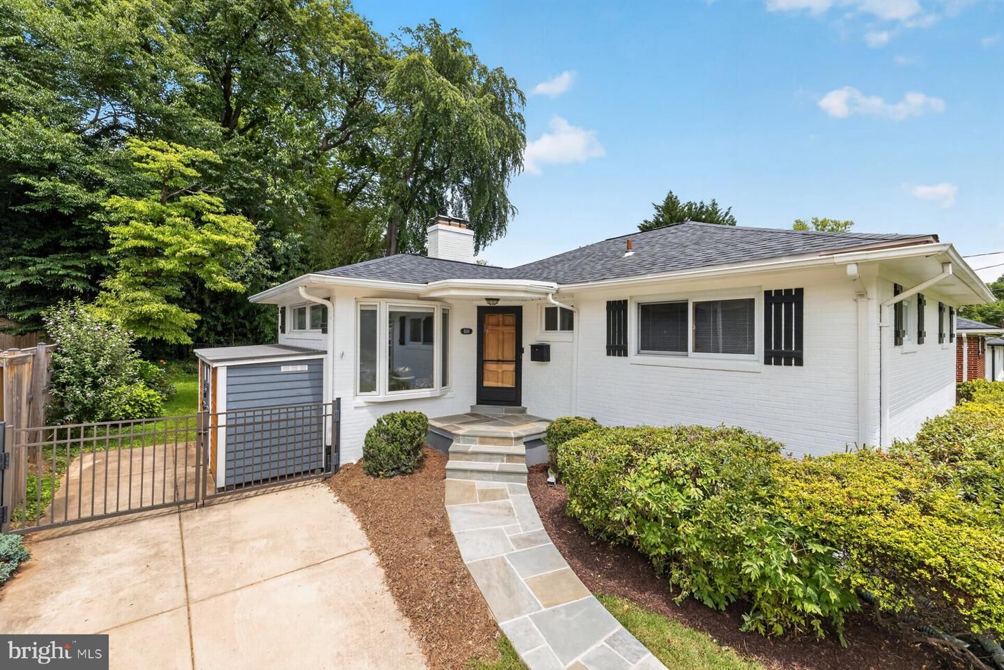 Property Photo: 5105 Flanders Avenue MD 20895
