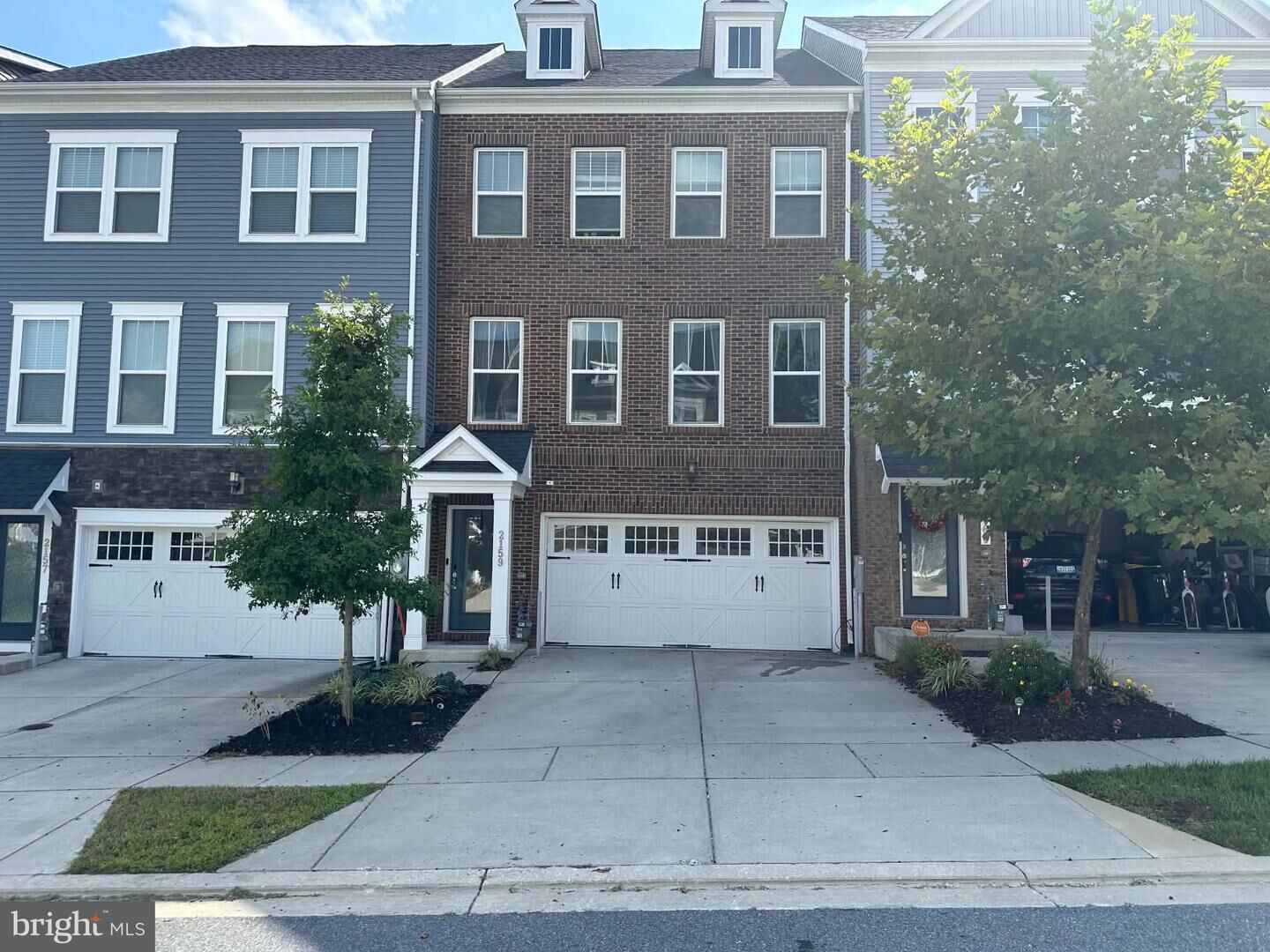 Property Photo: 2159 Otter Creek Circle MD 21076