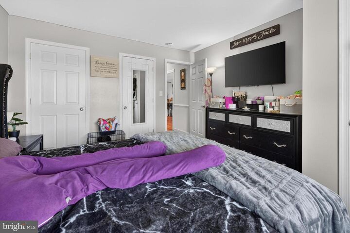 Property Photo: 913 Woodchip Road NJ 08048